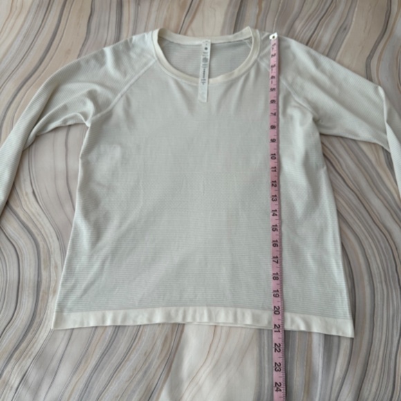 Lululemon Swiftly Tech Long-Sleeve Shirt 2.0 *Waist Length Light Ivory Sz 8 $78 - Picture 16 of 16